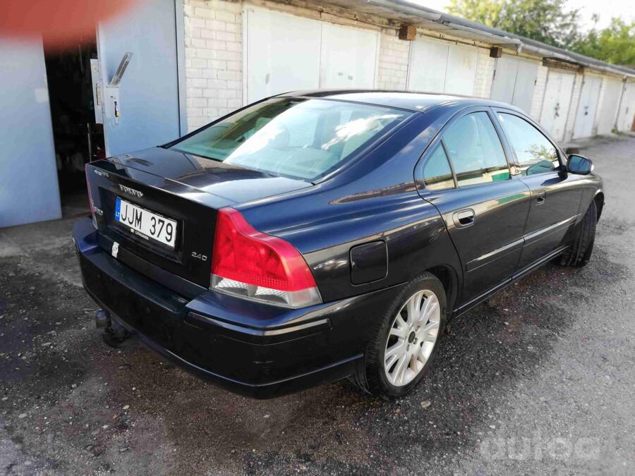 Volvo S60