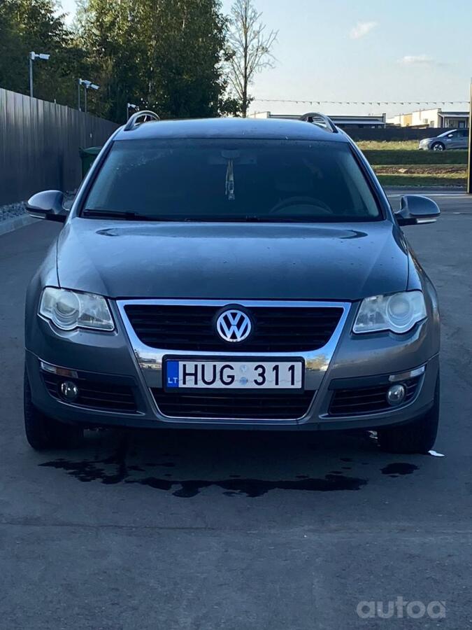 Volkswagen Passat B6 wagon 5-doors