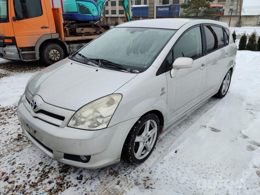 Toyota Corolla Verso 1 generation [restyling] Minivan