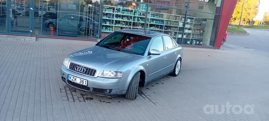 Audi A4 B6 Sedan