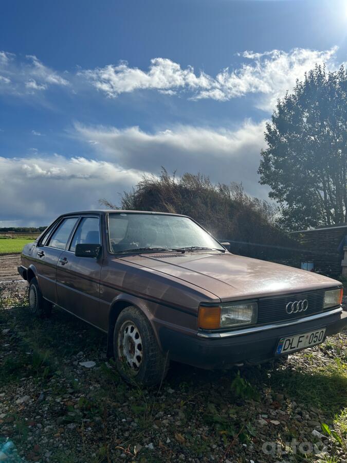 Audi 80 B2 Sedan 4-doors