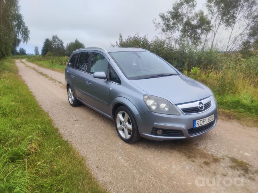 Opel Zafira B Minivan 5-doors