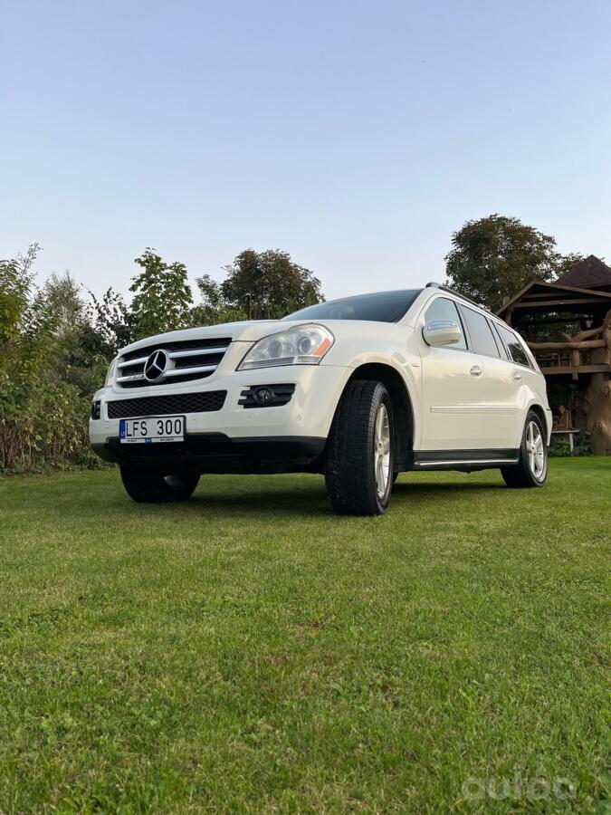 Mercedes-Benz GL-Class X164 SUV