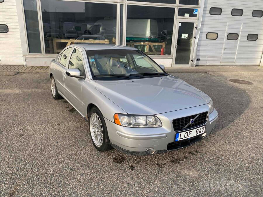 Volvo S60
