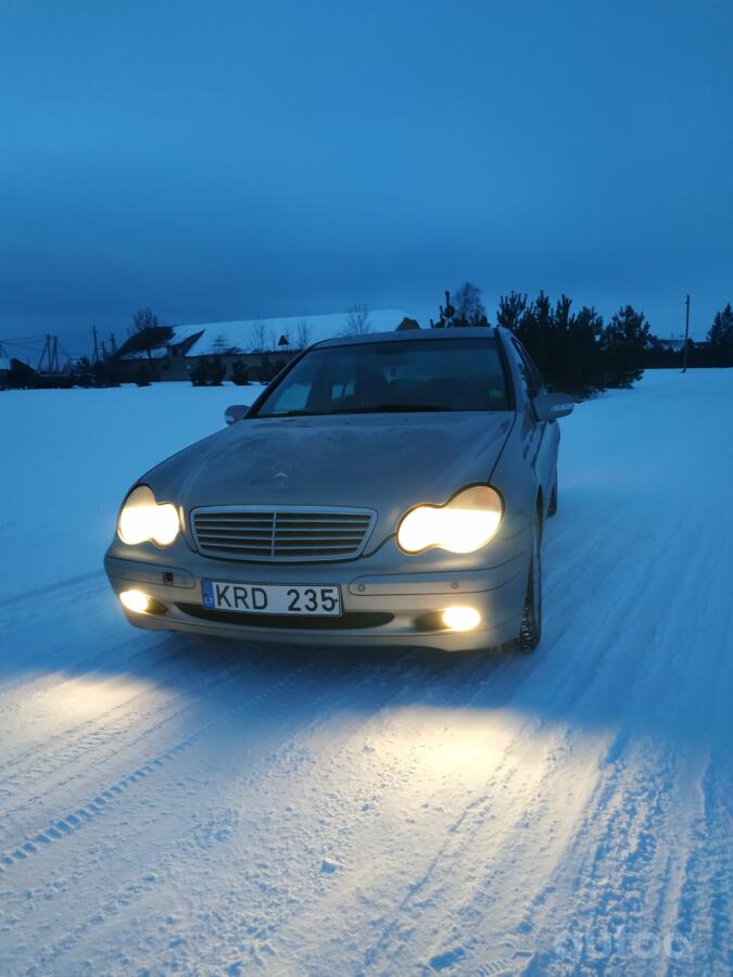 Mercedes-Benz C-Class W203/S203/CL203 Sedan 4-doors