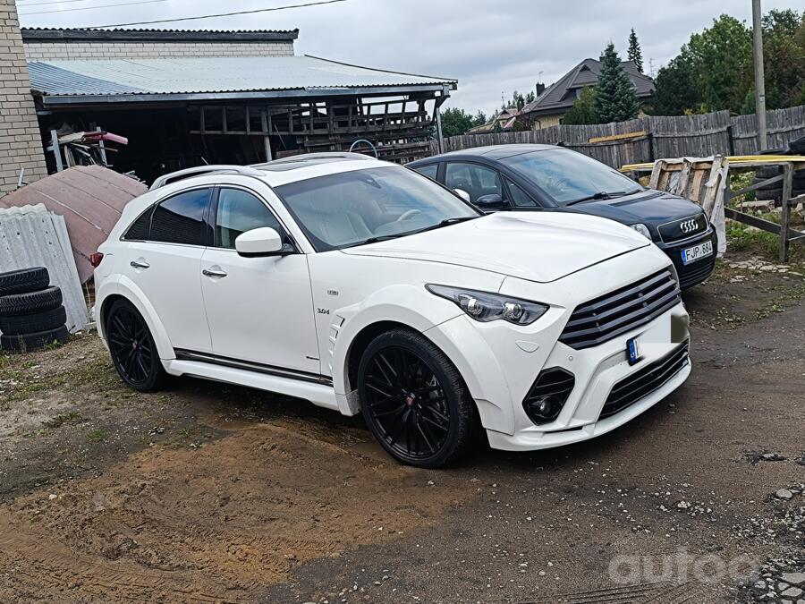 Infiniti QX70 S51 Crossover
