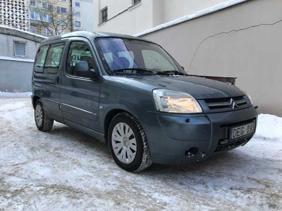 Citroen Berlingo 1 generation [restyling] First minivan