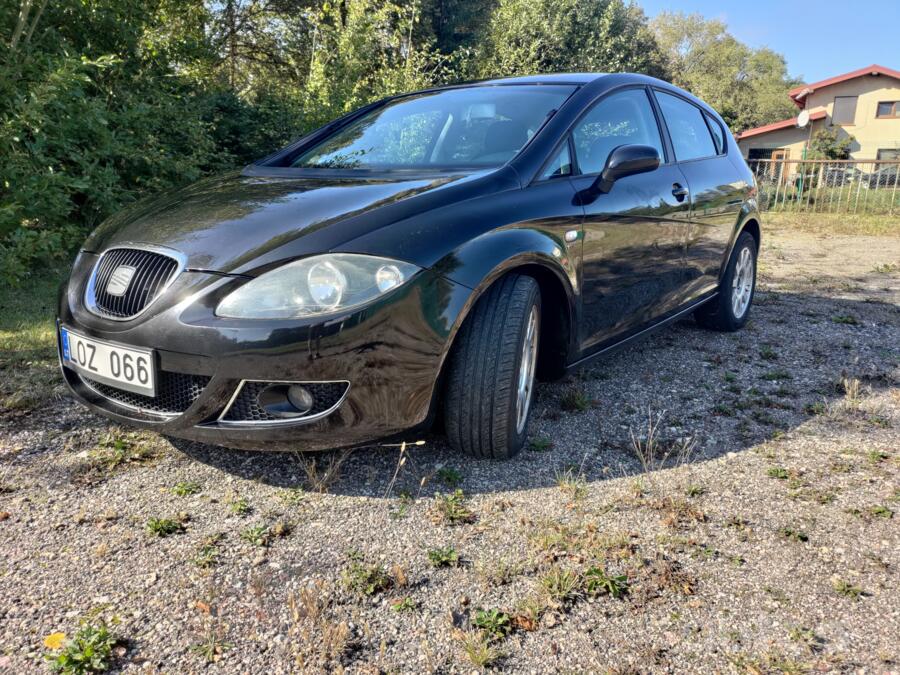 SEAT Leon 2 generation Hatchback 5-doors