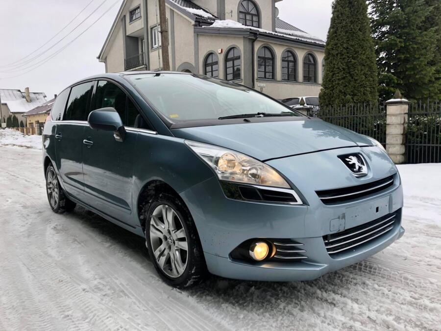 Peugeot 5008 1 generation Minivan
