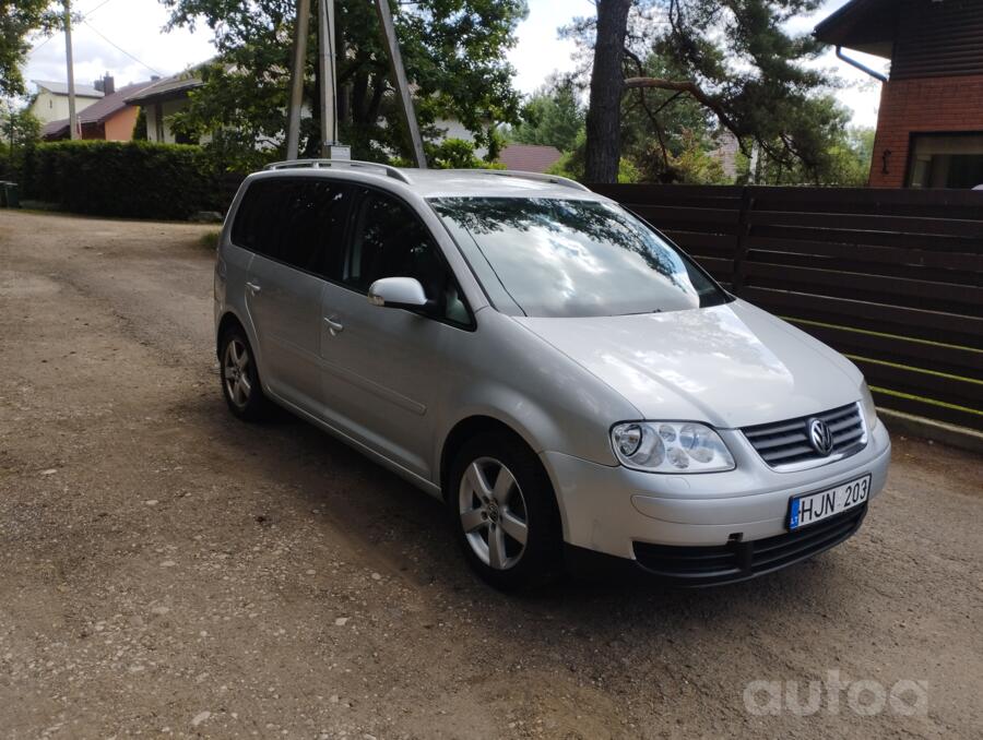 Volkswagen Touran 1 generation Minivan
