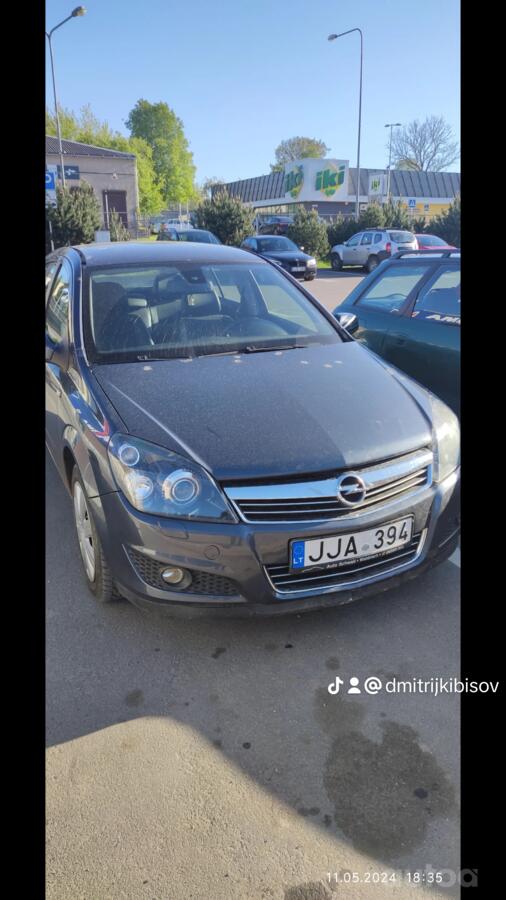 Opel Astra H Hatchback