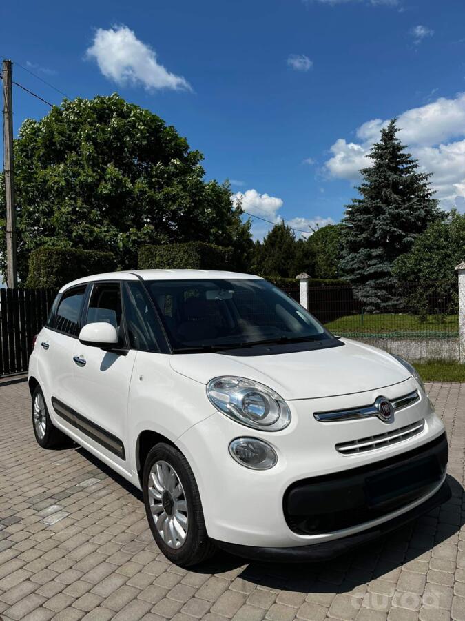 Fiat 500L 1 generation Minivan