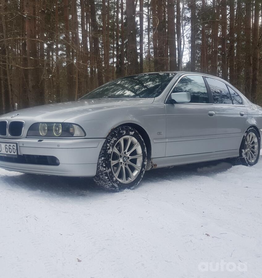 BMW 5 Series E39 Sedan 4-doors
