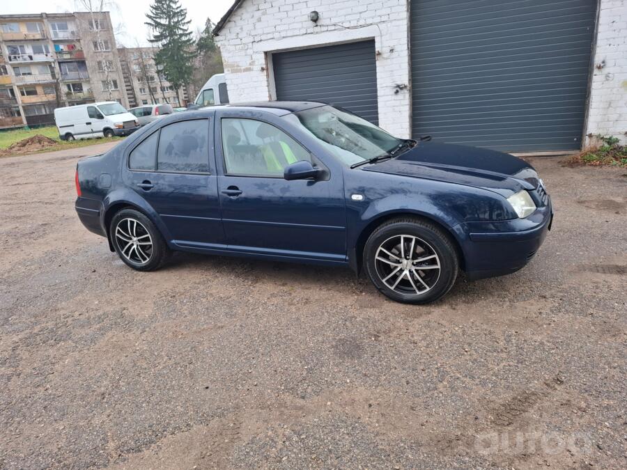 Volkswagen Bora 1 generation Sedan