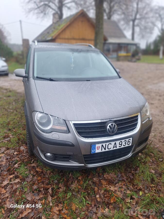 Volkswagen Touran 1 generation [restyling] Cross minivan 5-doors