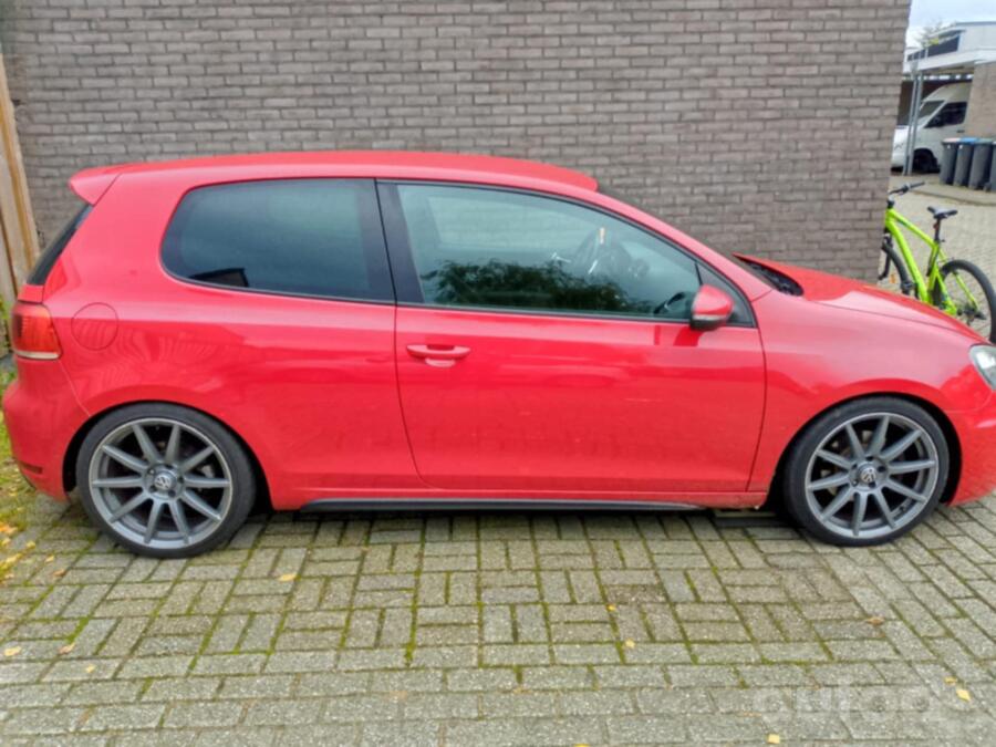 Volkswagen Golf R 6 generation