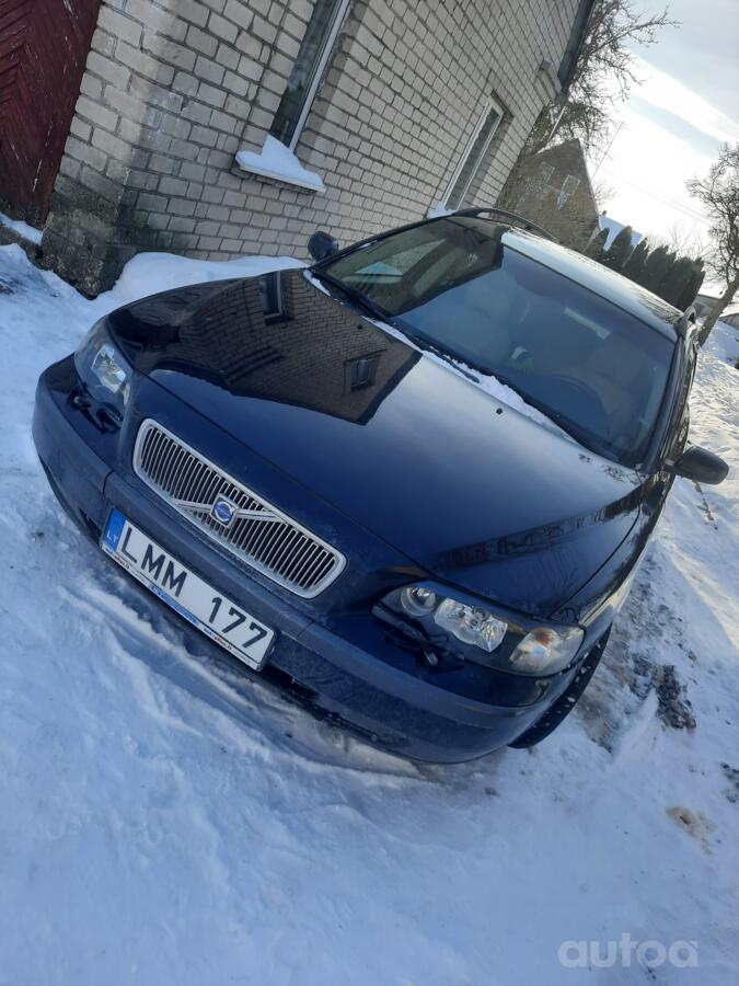 Volvo V70 2 generation wagon