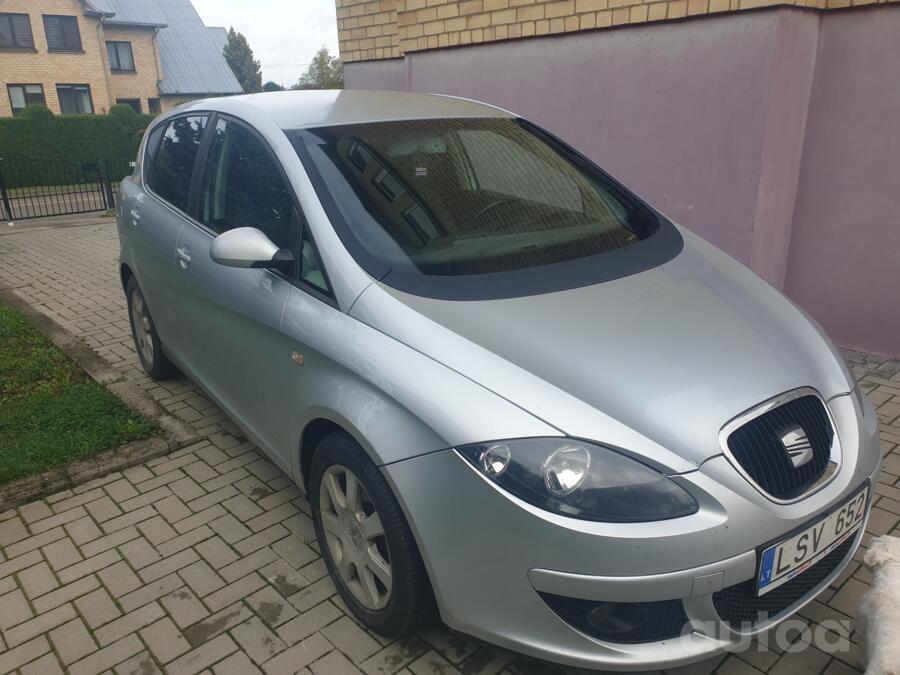 SEAT Toledo 3 generation Hatchback