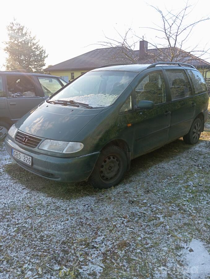 SEAT Alhambra 1 generation Minivan
