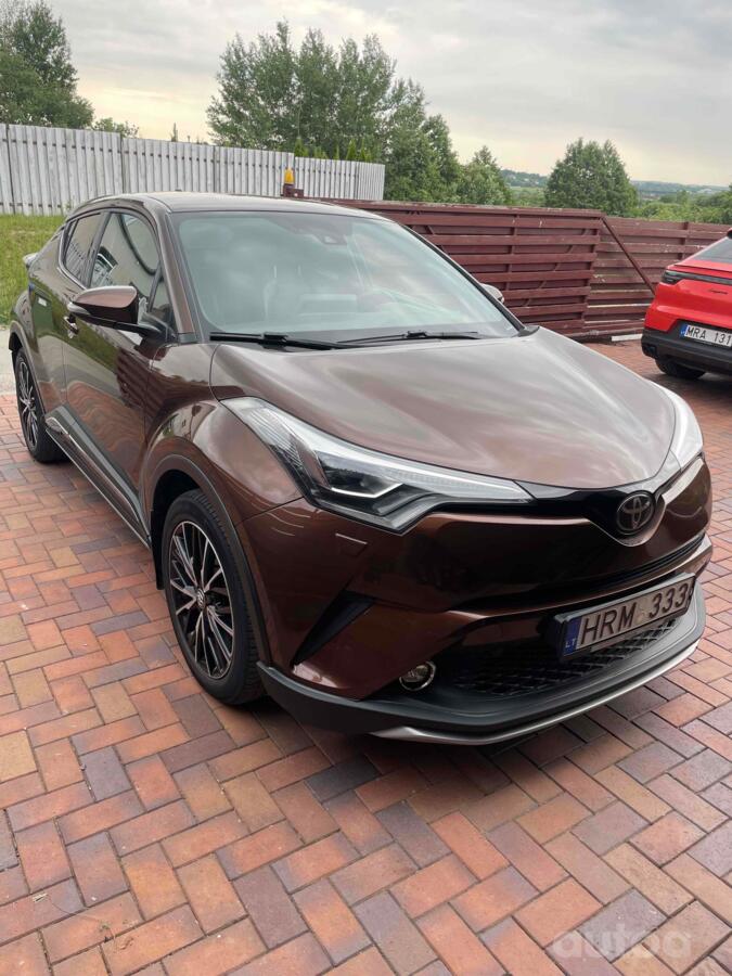 Toyota C-HR
