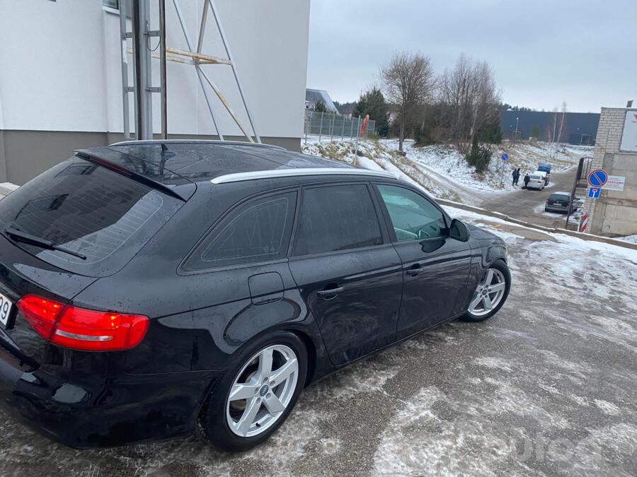 Audi A4 B8/8K wagon 5-doors