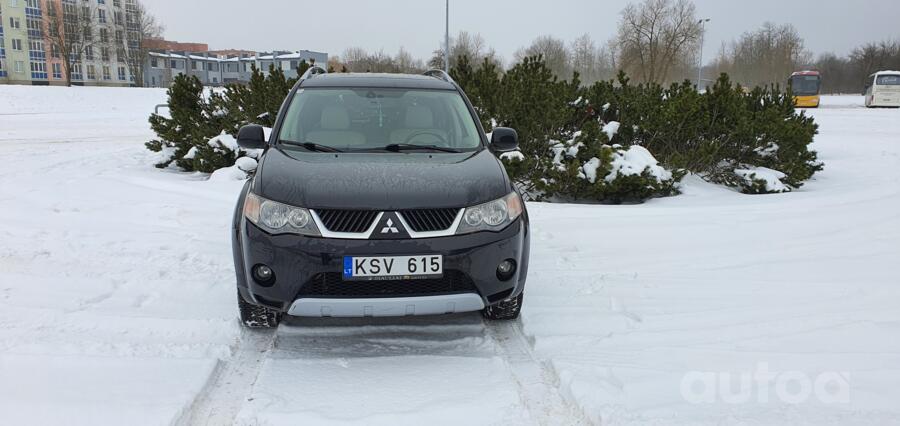 Mitsubishi Outlander 2 generation