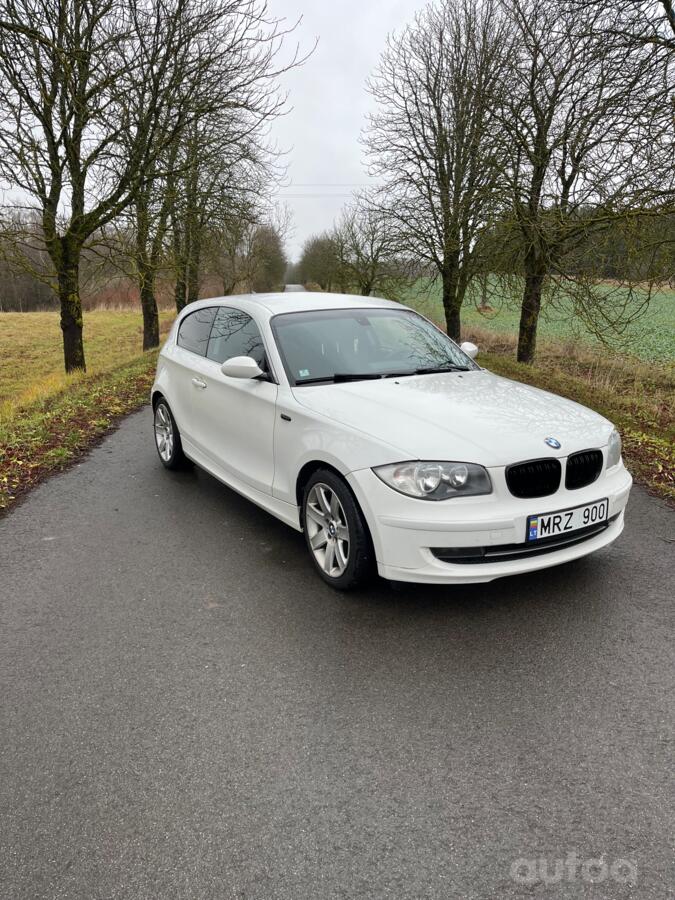 BMW 1 Series E81/E82/E87/E88 [restyling] Hatchback 3-doors