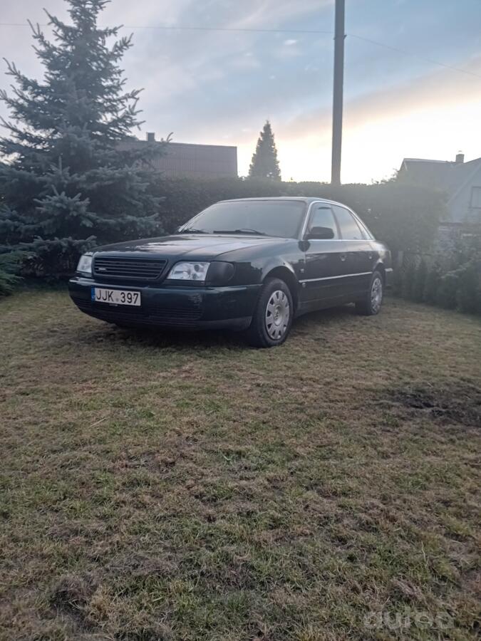 Audi A6 A4/C4 Sedan