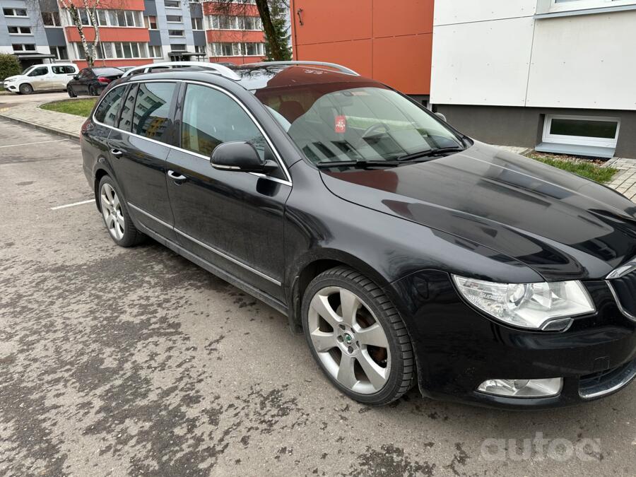 Skoda Superb 2 generation Combi wagon