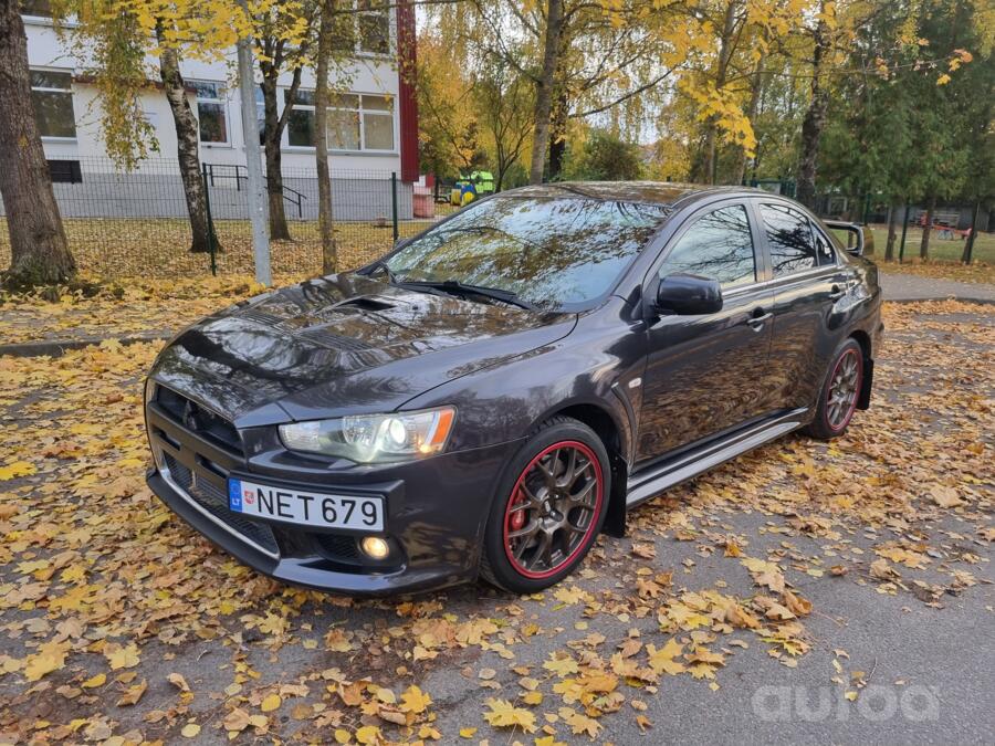 Mitsubishi Lancer Evolution X Sedan 4-doors