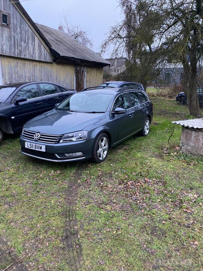 Volkswagen Passat B7 Variant wagon 5-doors