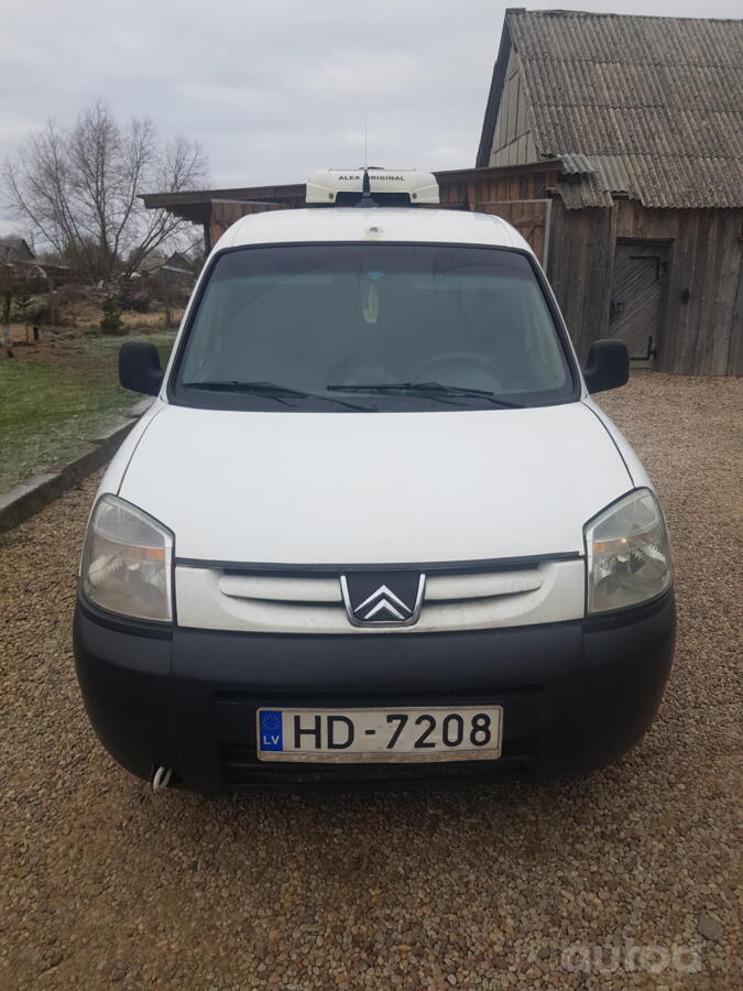 Citroen Berlingo 1 generation [restyling] First minivan