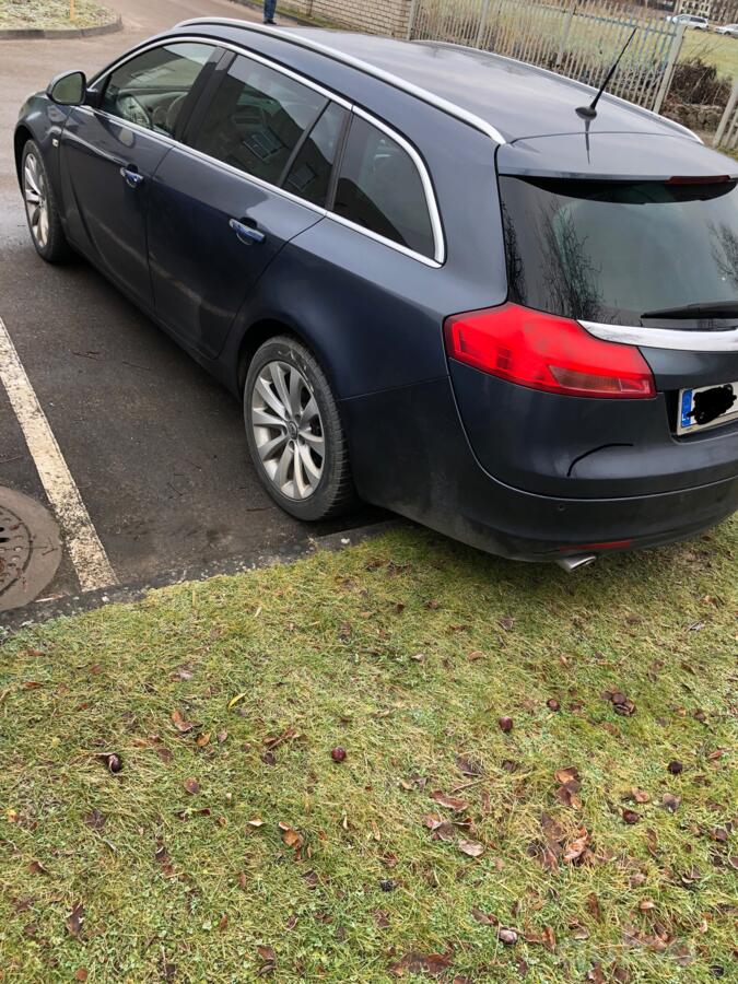 Opel Insignia A Sports Tourer wagon 5-doors