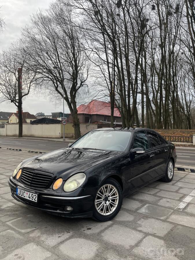 Mercedes-Benz E-Class W211 Sedan