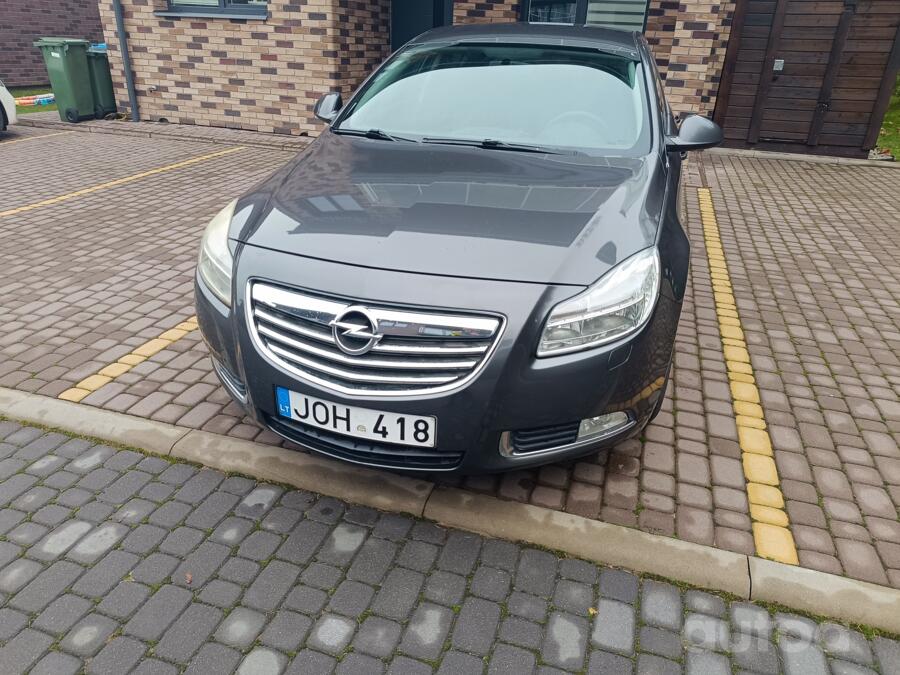 Opel Insignia A Sedan 4-doors