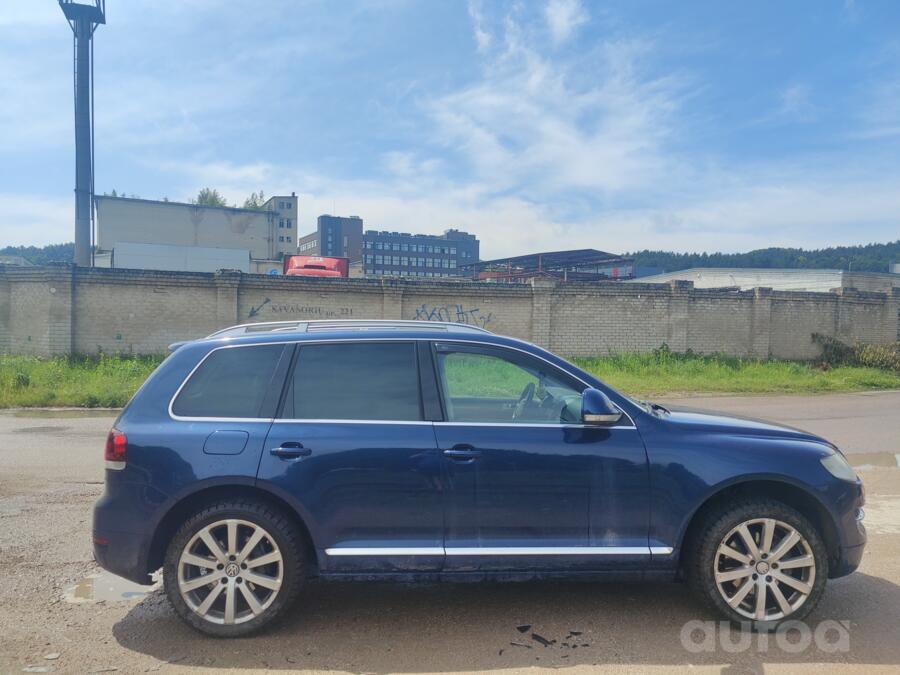 Volkswagen Touareg 1 generation [restyling] Crossover