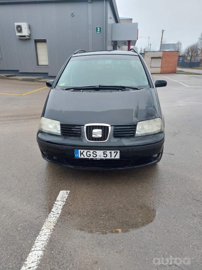 SEAT Alhambra 1 generation [restyling] Minivan