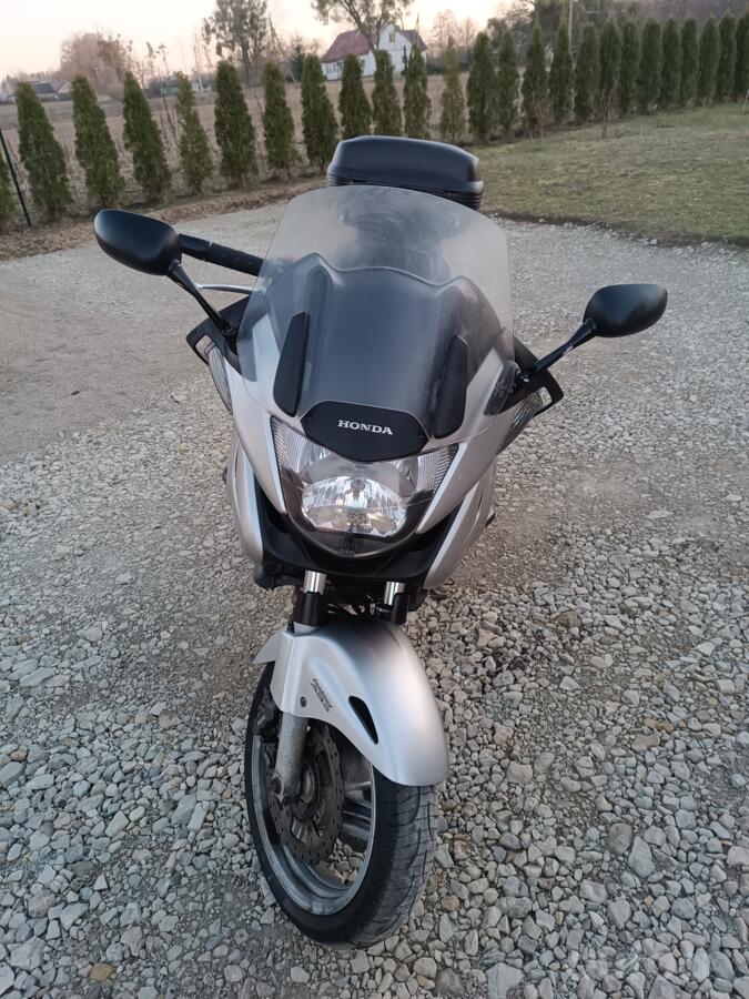 Honda NT