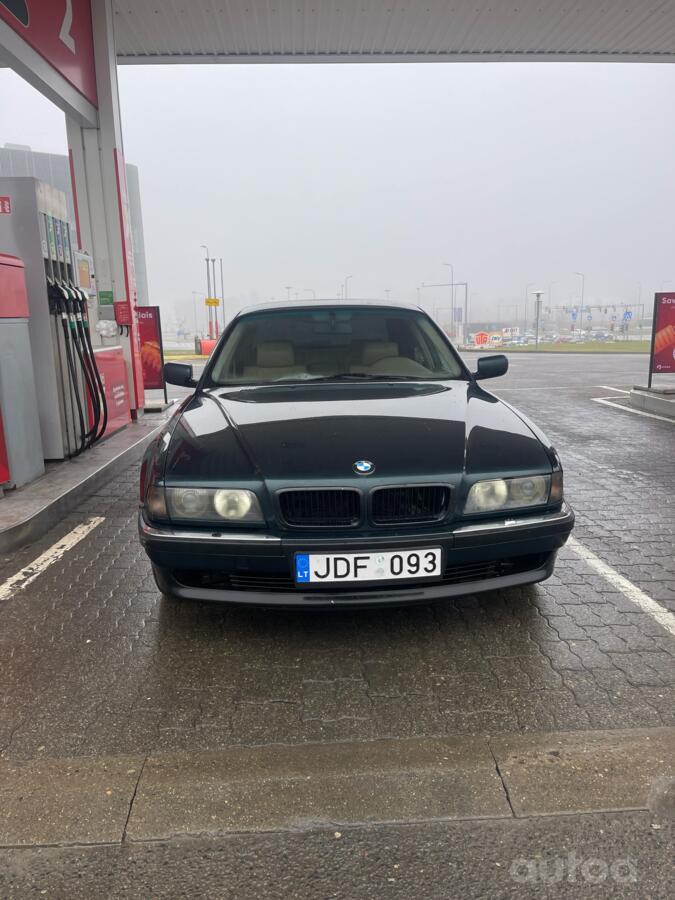 BMW 7 Series E38 Sedan
