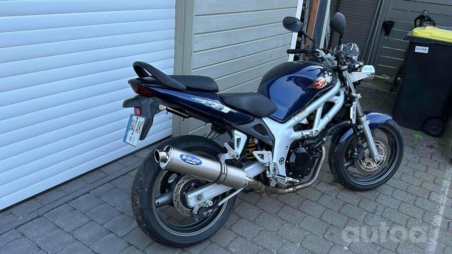 Suzuki SV