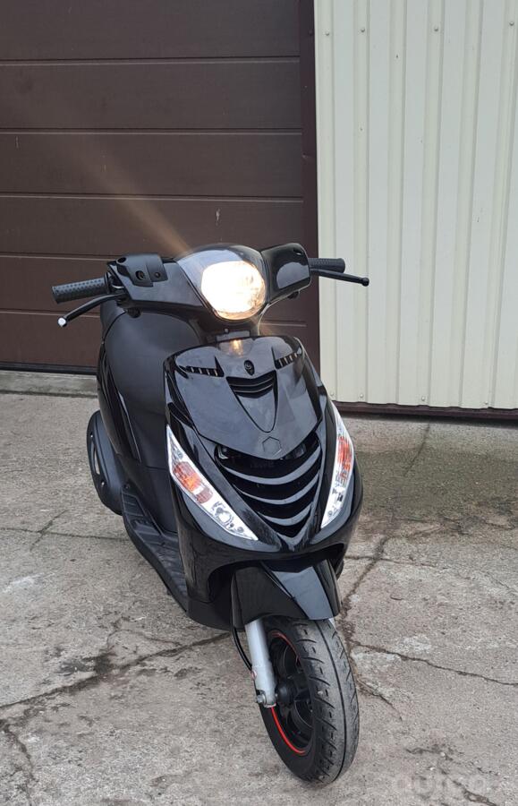 Piaggio Zip 50