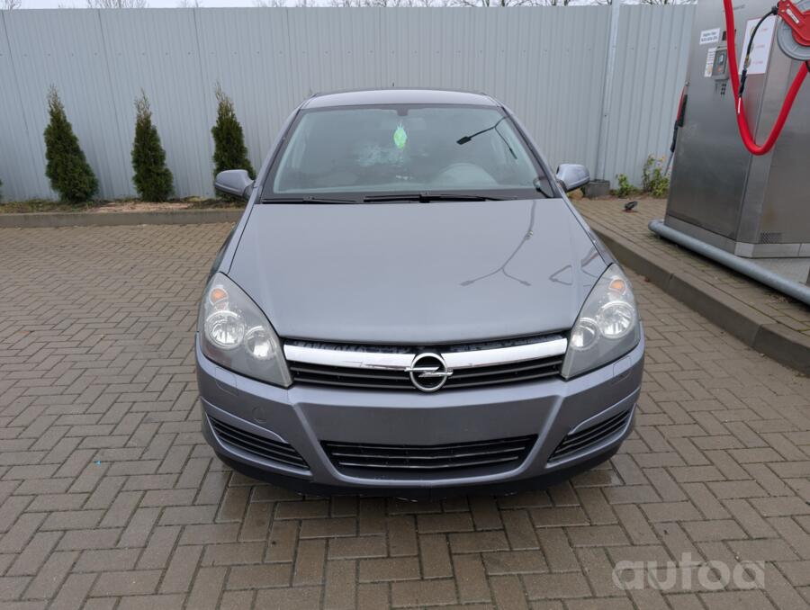 Opel Astra H Hatchback