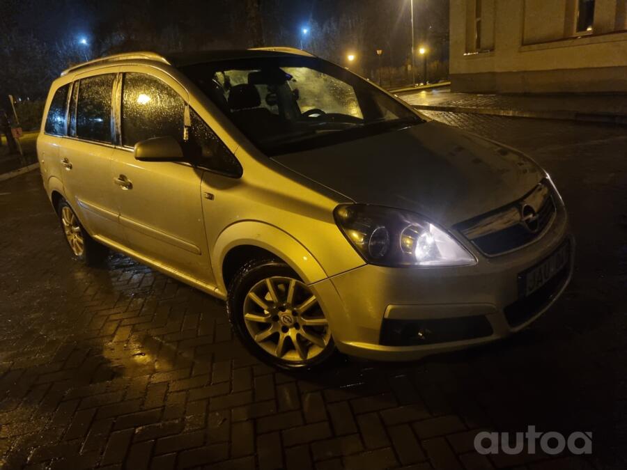 Opel Zafira B Minivan 5-doors