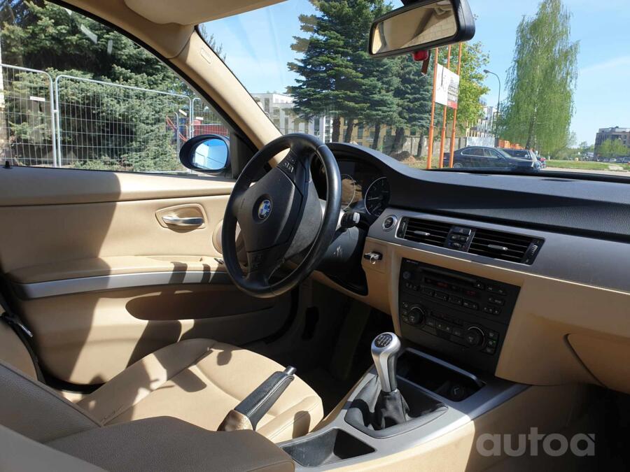 BMW 3 Series E90/E91/E92/E93 Sedan