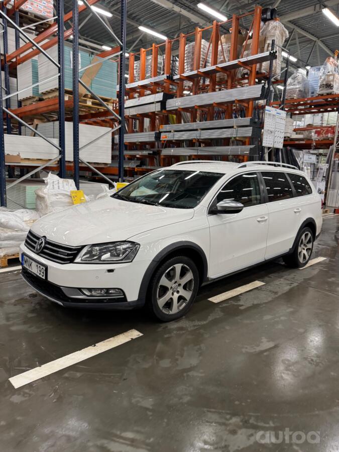 Volkswagen Passat B7 Passat Alltrack (B7)