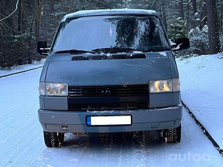 Volkswagen Caravelle T4 Minivan