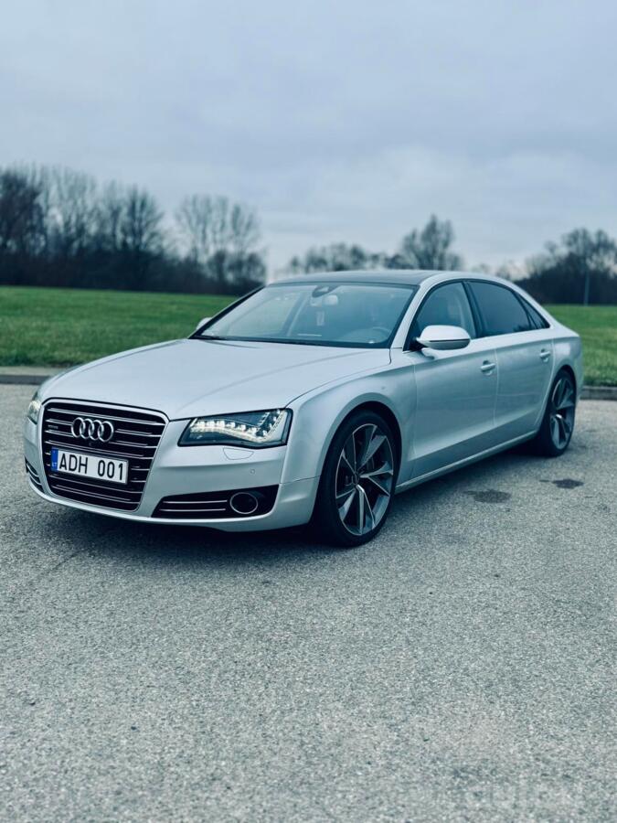Audi A8 D4/4H Sedan