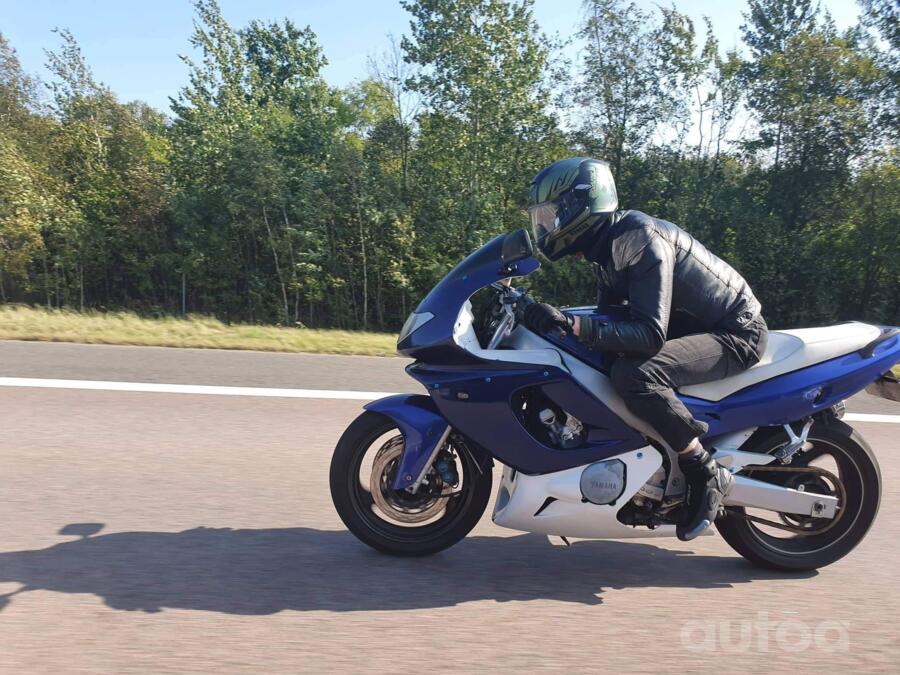 Yamaha YZF