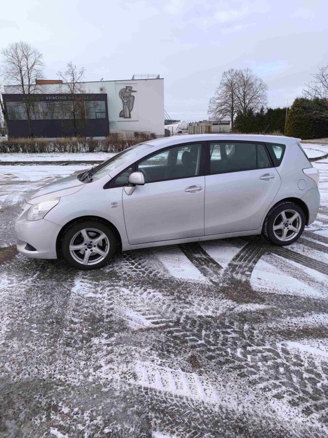 Toyota Verso