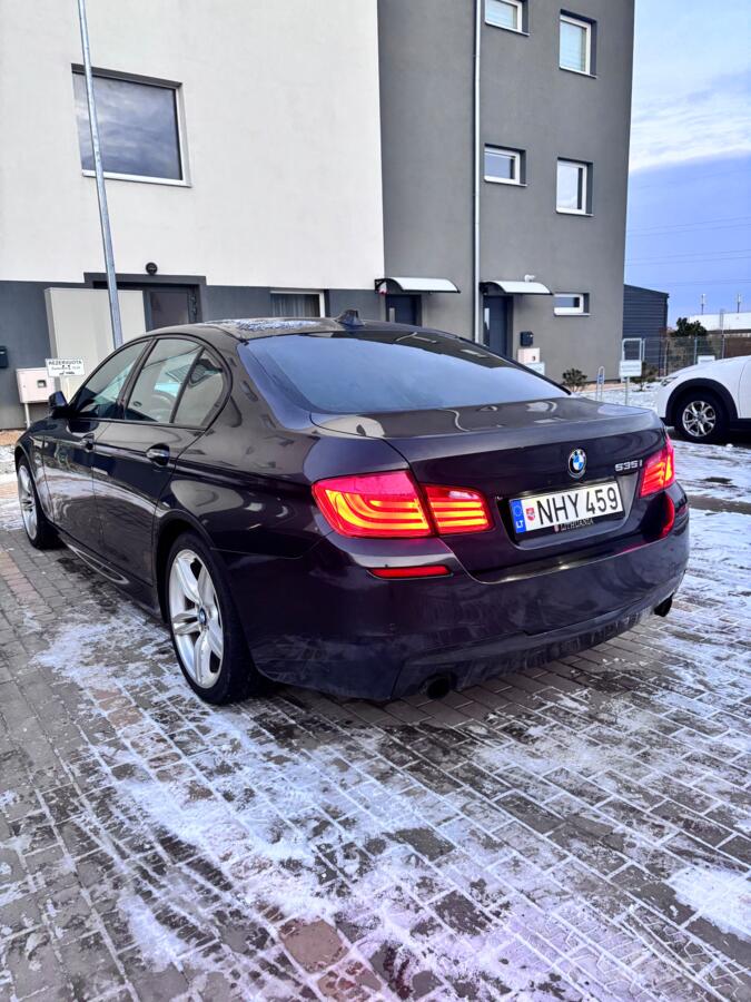 BMW 5 Series F07/F10/F11 Sedan